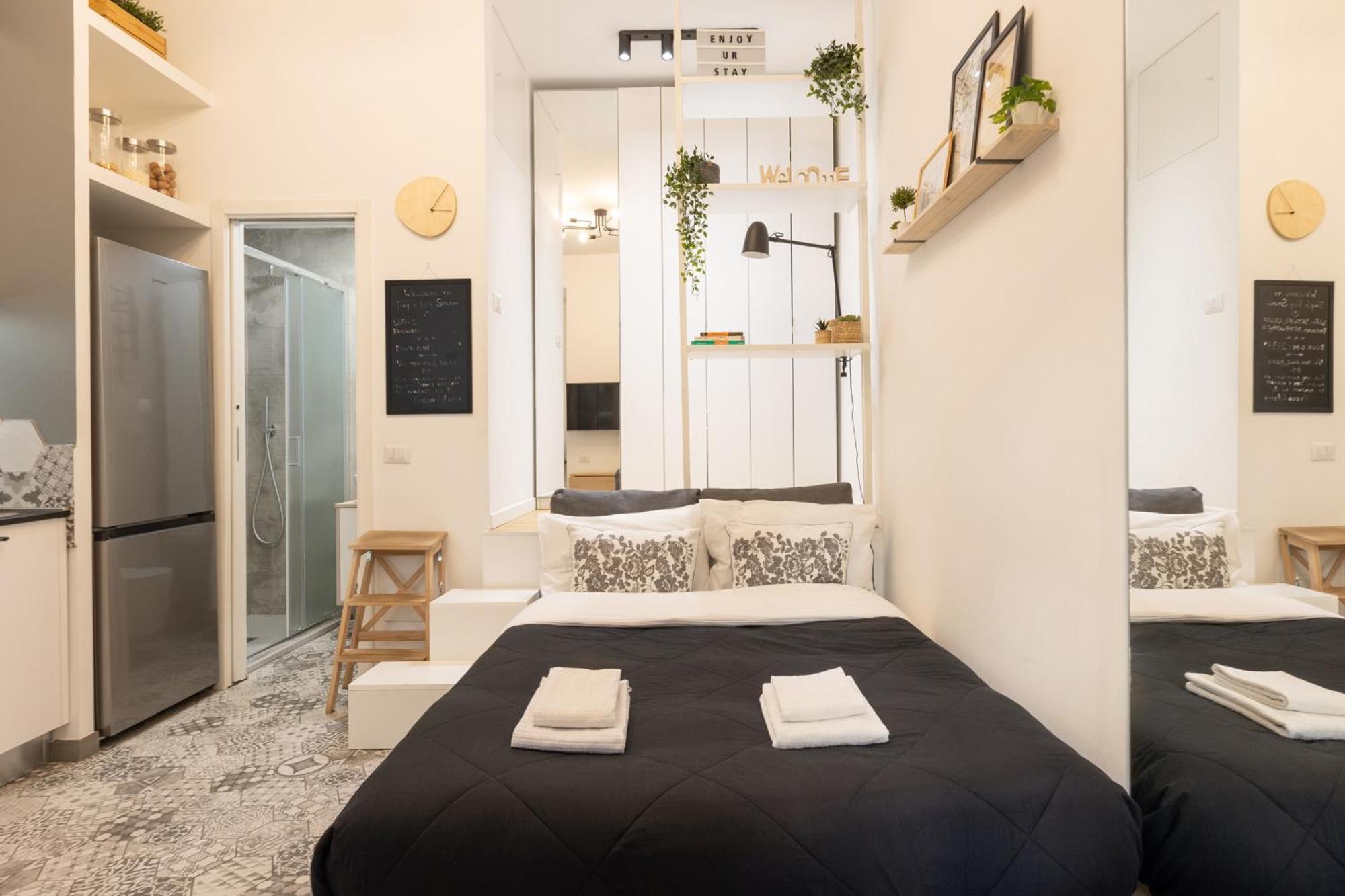 Tiny & Tidy Studio In The Key Area Of ミラノ エクステリア 写真