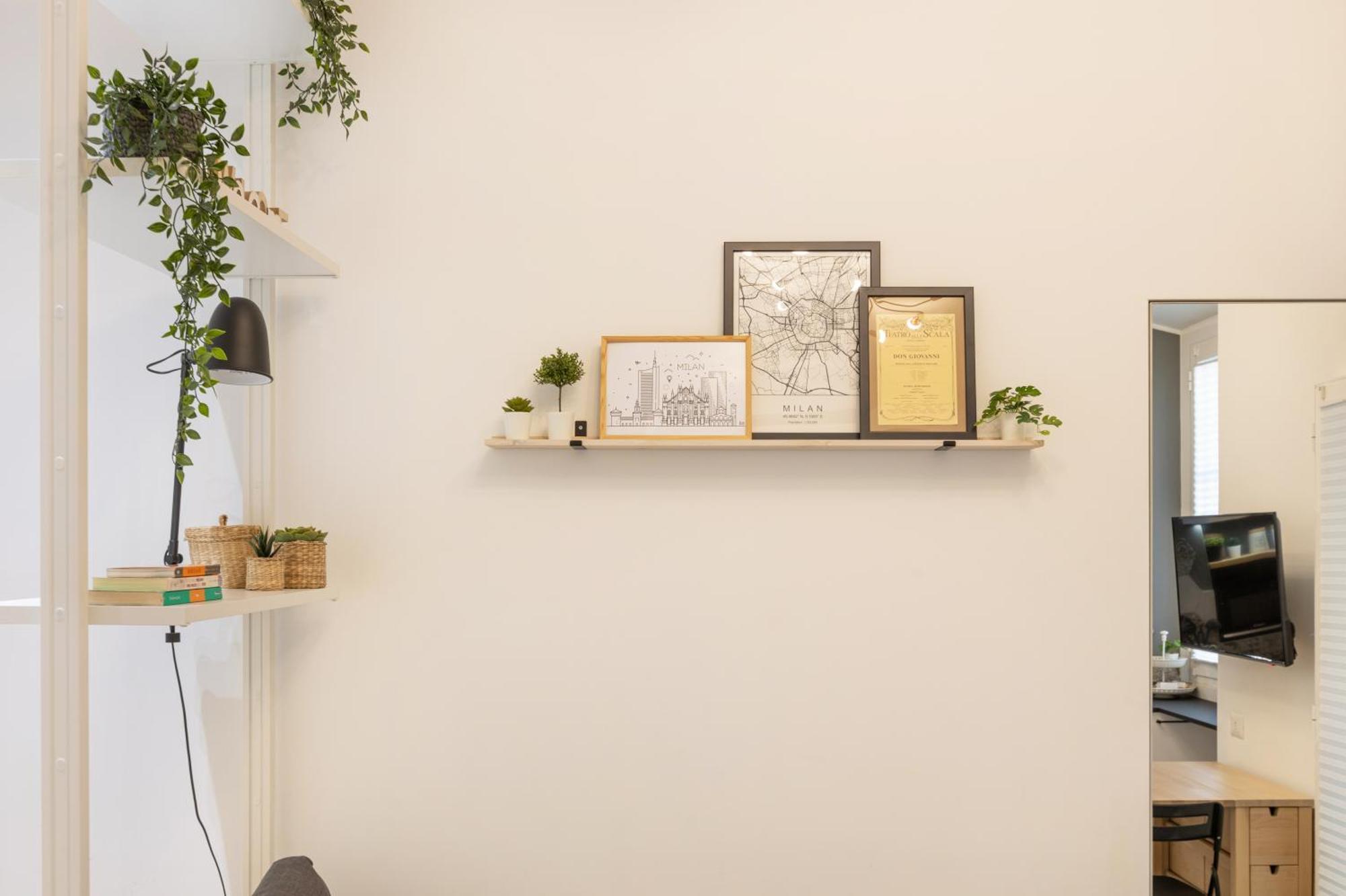 Tiny & Tidy Studio In The Key Area Of ミラノ エクステリア 写真